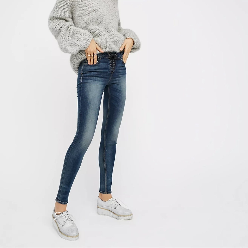 Free People Shoreline Slim Lace-Up Skinnies Size 27 NWT